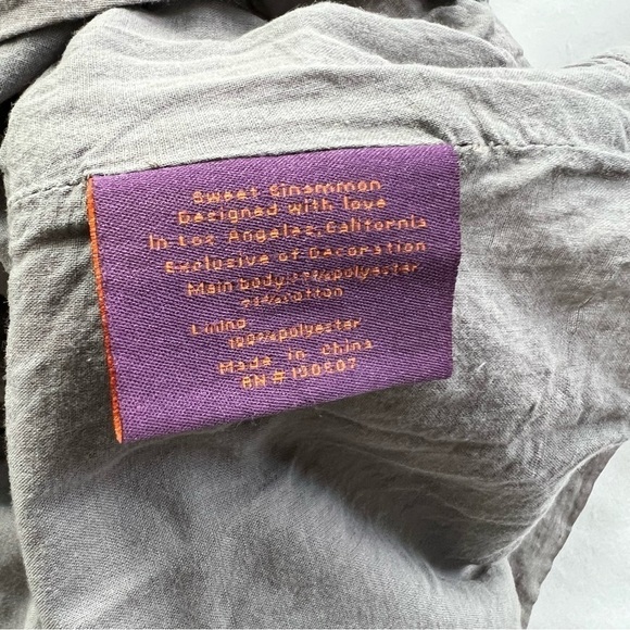 Sweet Sinammon Grey Linen Blend Floral Embroidered Mini Sheath Dress - Picture 4 of 4